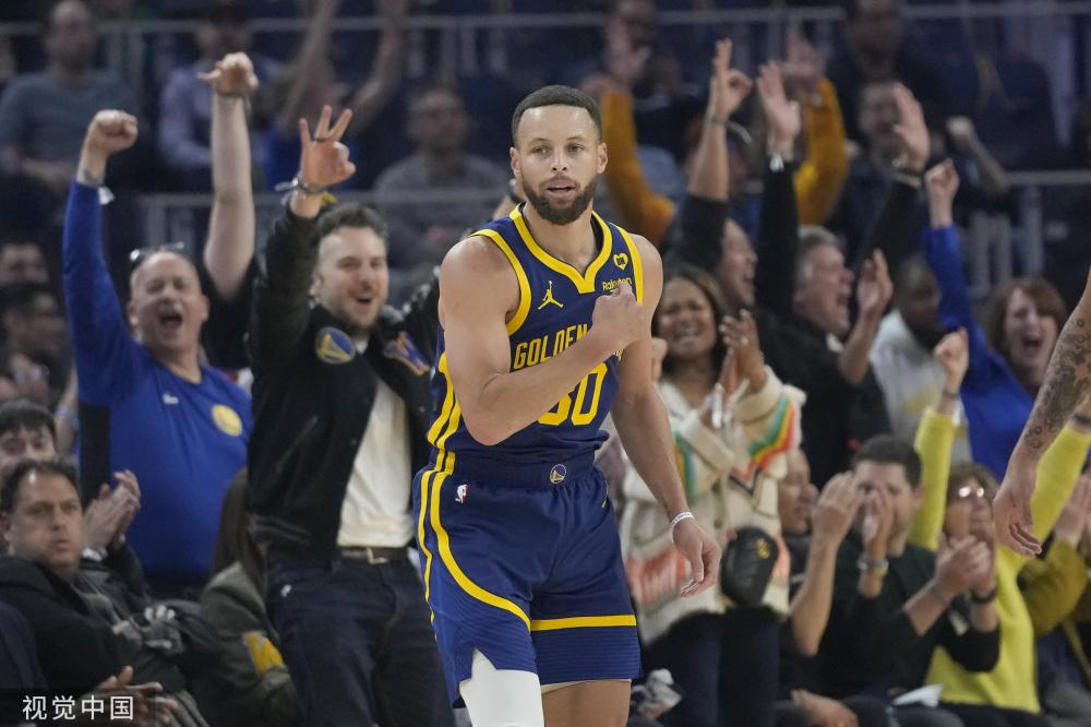 轻一代的球 轻一代的球